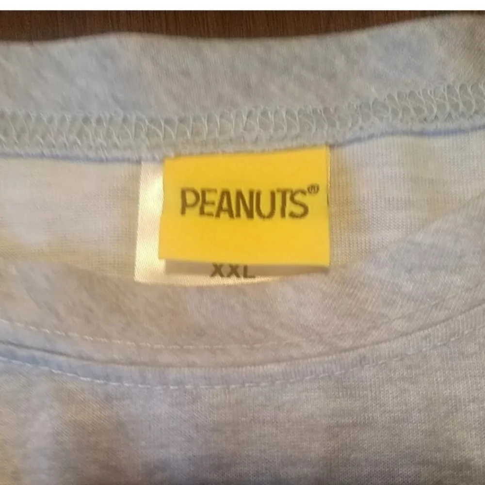 Snoopy Womens Pajamas - Gray and Multicolor - Picture 4 of 5